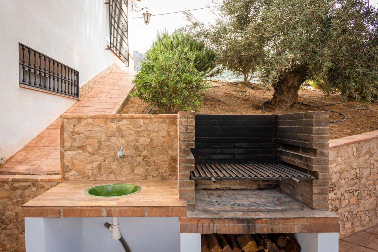 Lagar Del Chorro Junto Caminito Del Rey Piscina Y Baloncesto Apartman Kültér fotó