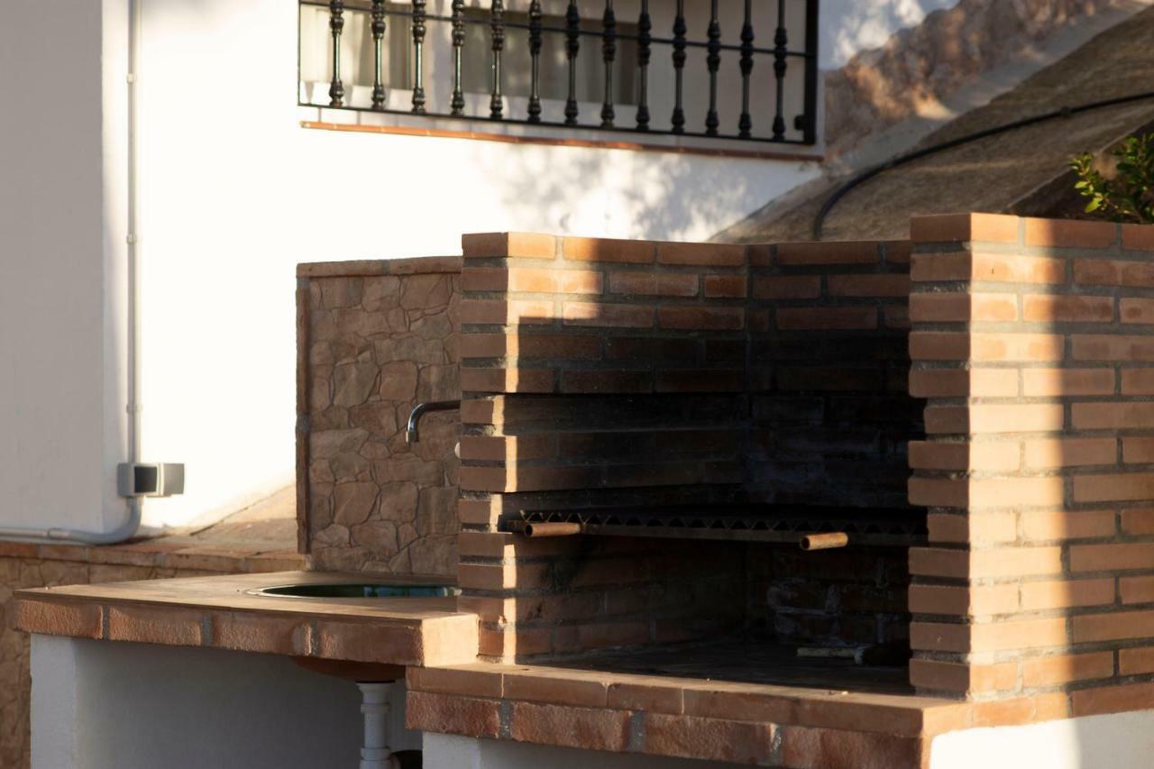 Lagar Del Chorro Junto Caminito Del Rey Piscina Y Baloncesto Apartman Kültér fotó